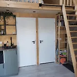 Luxe, sfeervol en ruimtelijk tiny house in het pittoreske Biggekerke